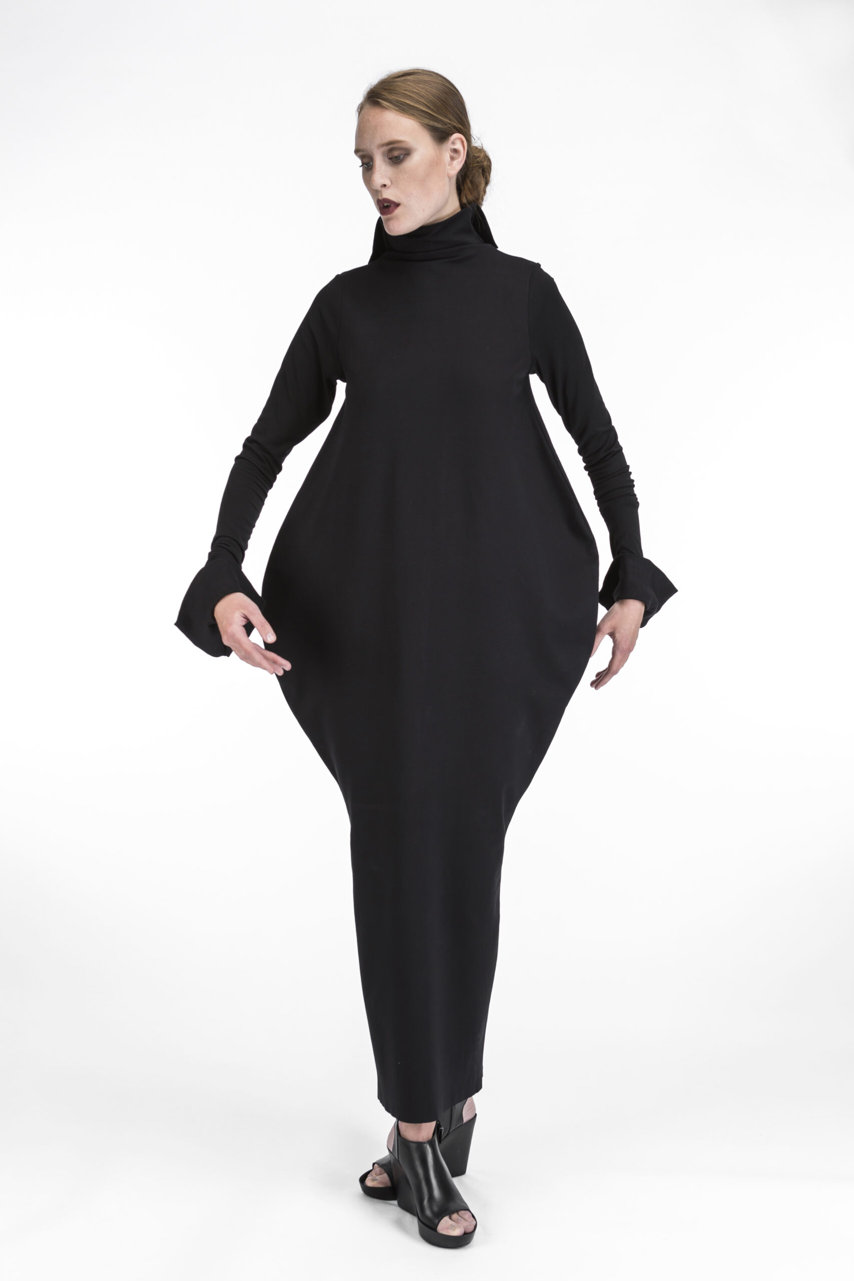 Morticia dressi O line - obrazek 3