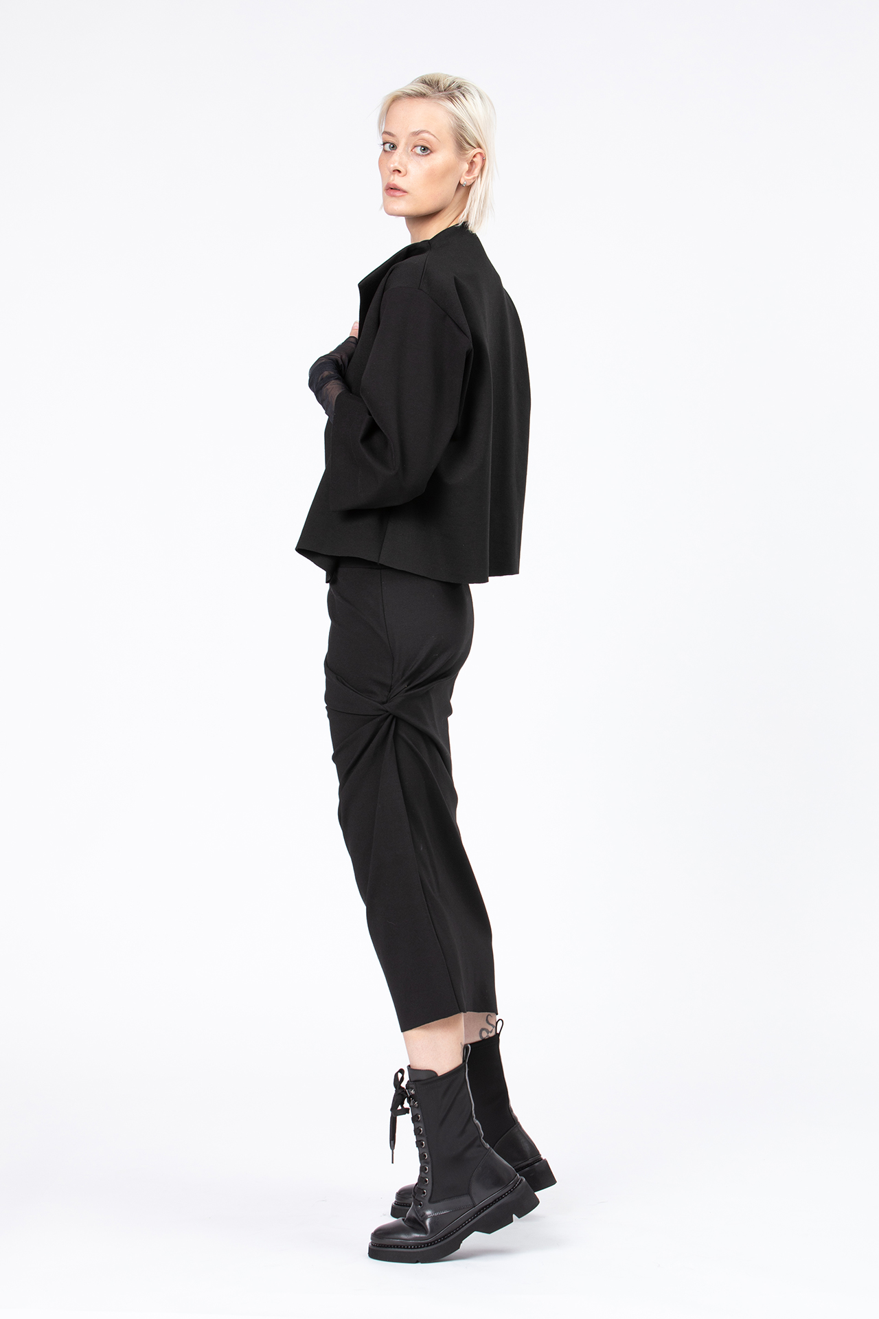 Little black jacket - obrazek 5