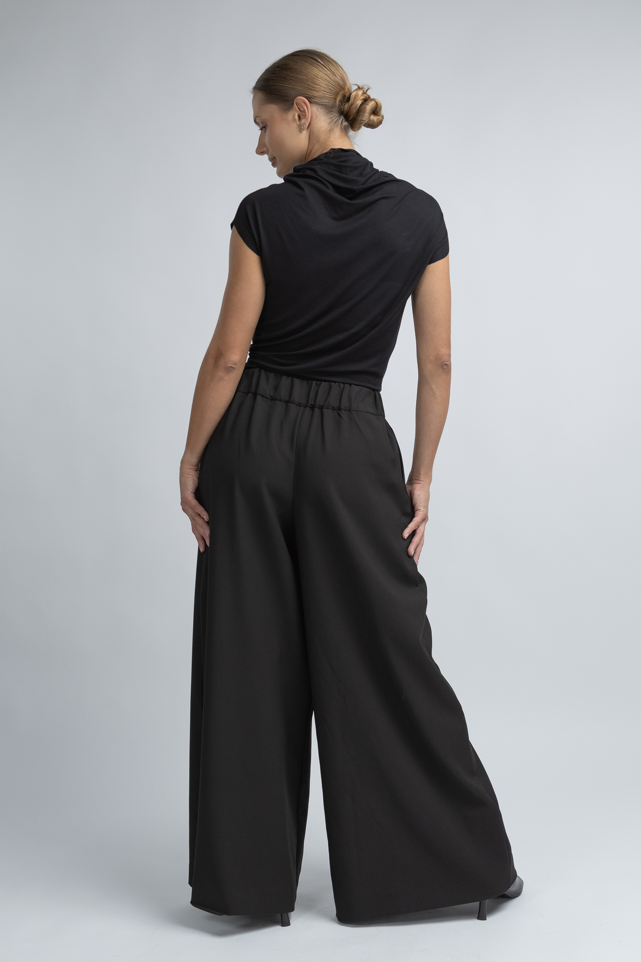 Wide Leg Tiril Pants - obrazek 7