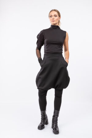 Low crotch breeches pants